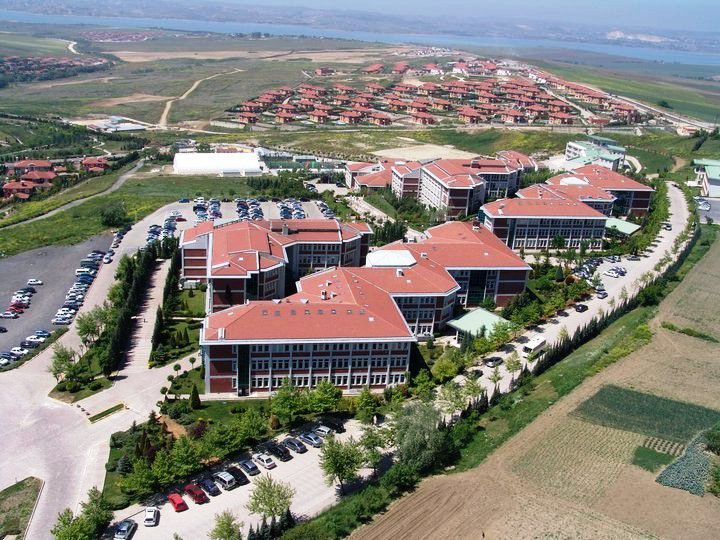 Fatih Üniversitesi Bilgisayar ve Öğretim Teknolojileri Öğretmenliği (Tam Burslu)