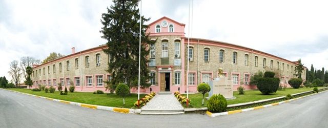 İstanbul Sabahattin Zaim Üniversitesi İngilizce Öğretmenliği (Tam Burslu)