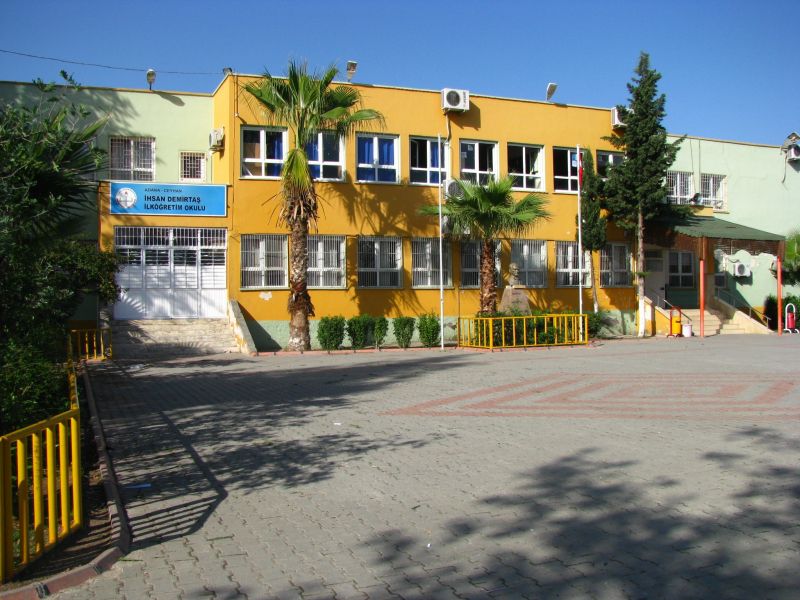 İhsan Demirtaş İlkokulu 