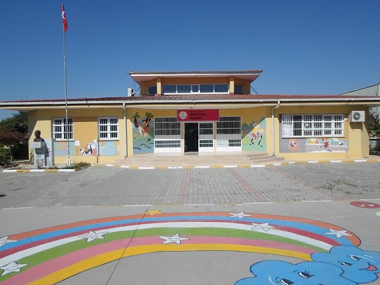 Yaltır Kardeşler Ortaokulu 