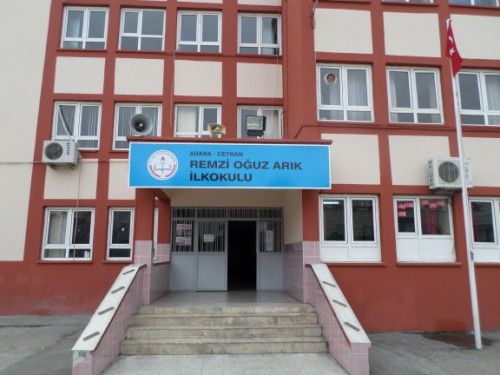 Remzi Oğuz Arık İlkokulu 