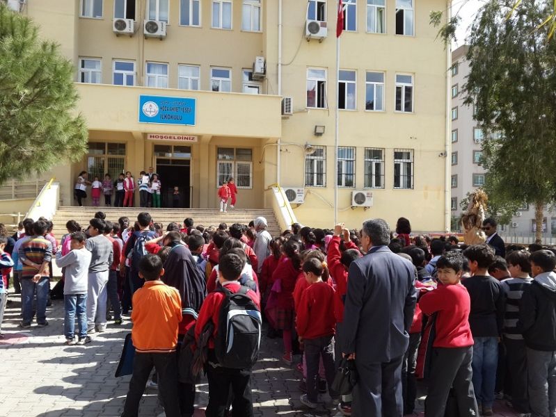 Hoca Ahmet Yesevi İlkokulu 