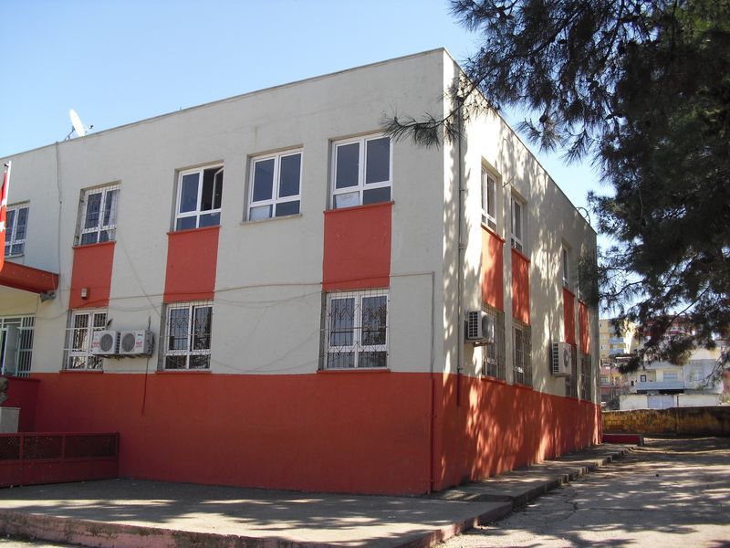 Karslılar İlkokulu 