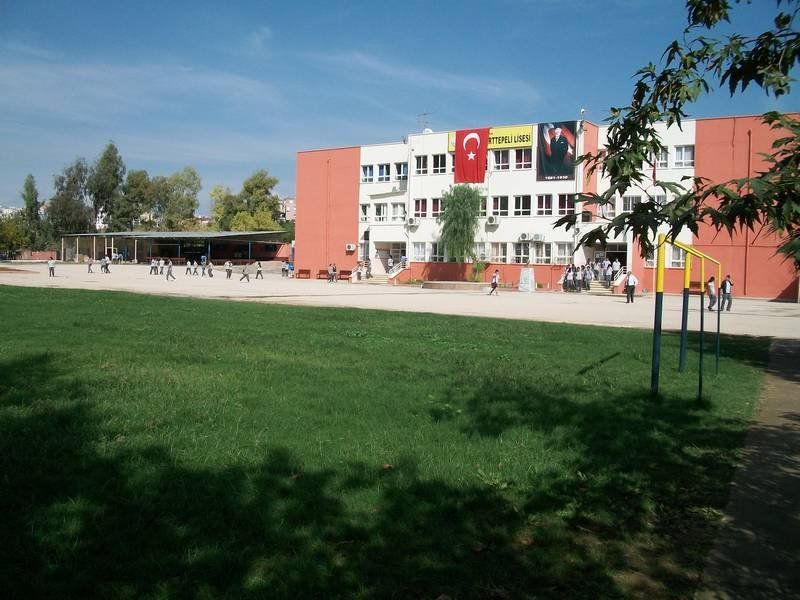 Ahmet Kurttepeli Anadolu Lisesi 