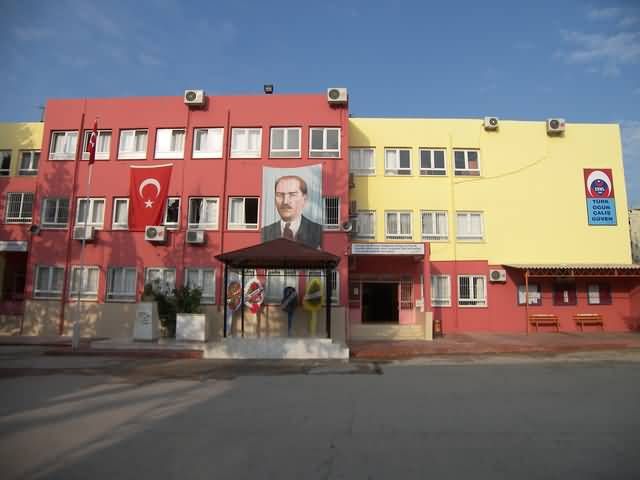 Emine Nabi Menemencioğlu Anadolu Lisesi 