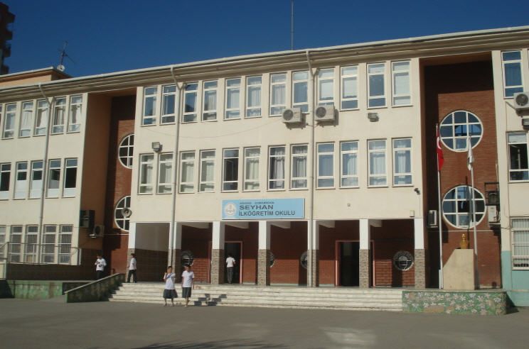 Belediye Evleri Ortaokulu 