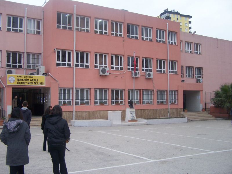İbrahim Atalı Mesleki Ve Teknik Anadolu Lisesi 