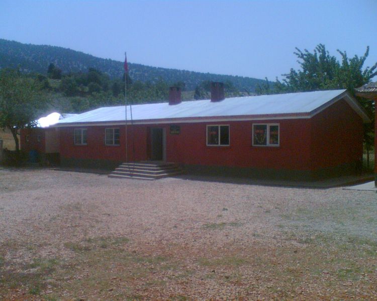 Tokmanaklı İlkokulu 