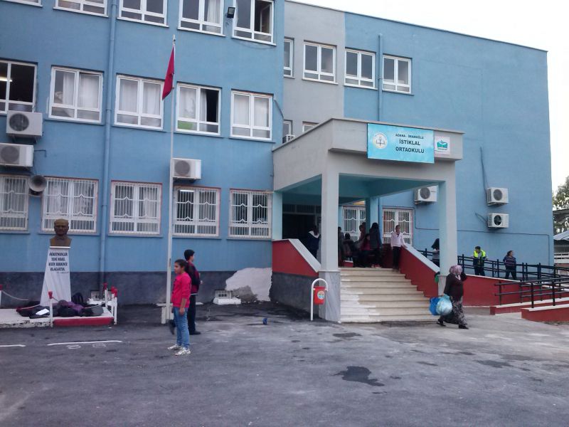 İstiklal Ortaokulu 