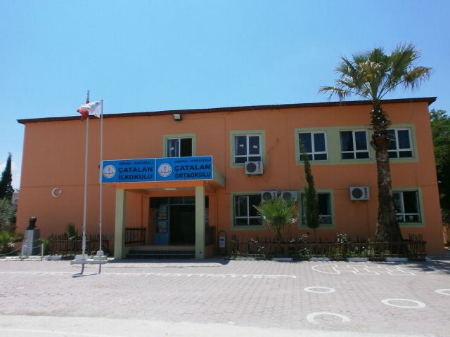 Çatalan İlkokulu 