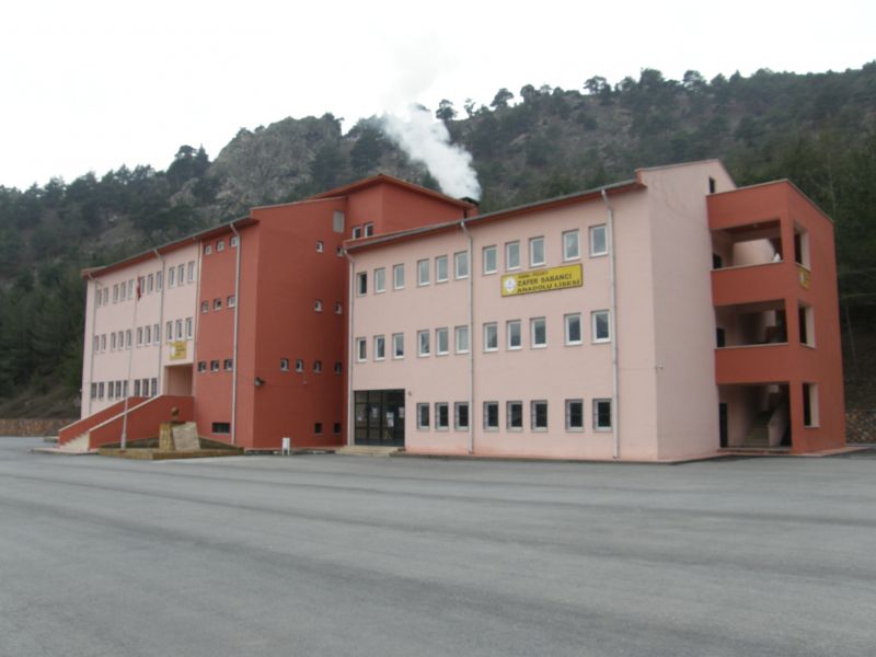 Şehit Zafer Sabancı Anadolu Lisesi 