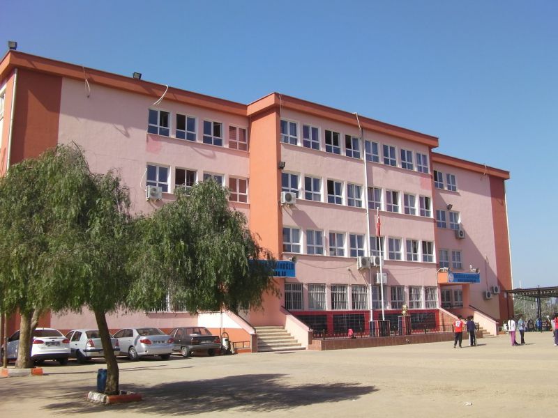 Erdoğan Şahinoğlu Ortaokulu 