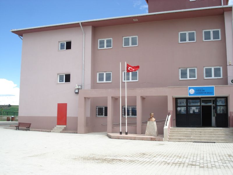 Yağızlar İlkokulu 