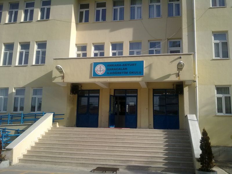 Saracalar Ortaokulu 