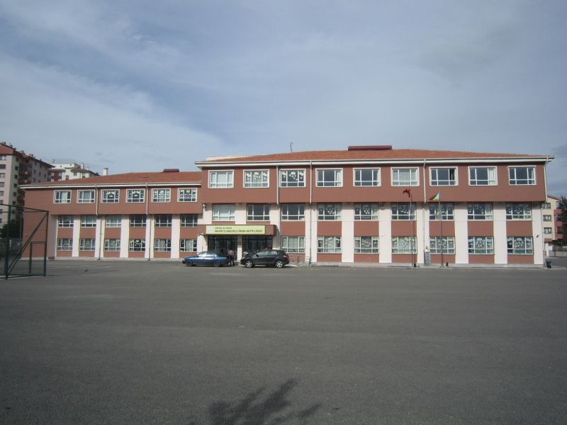 Mahir İz Anadolu İmam Hatip Lisesi 