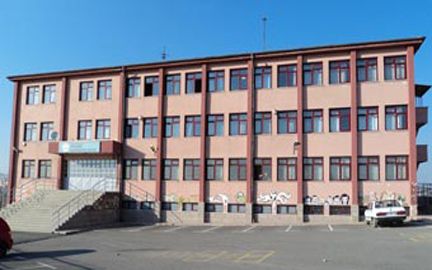 Atam İlkokulu 