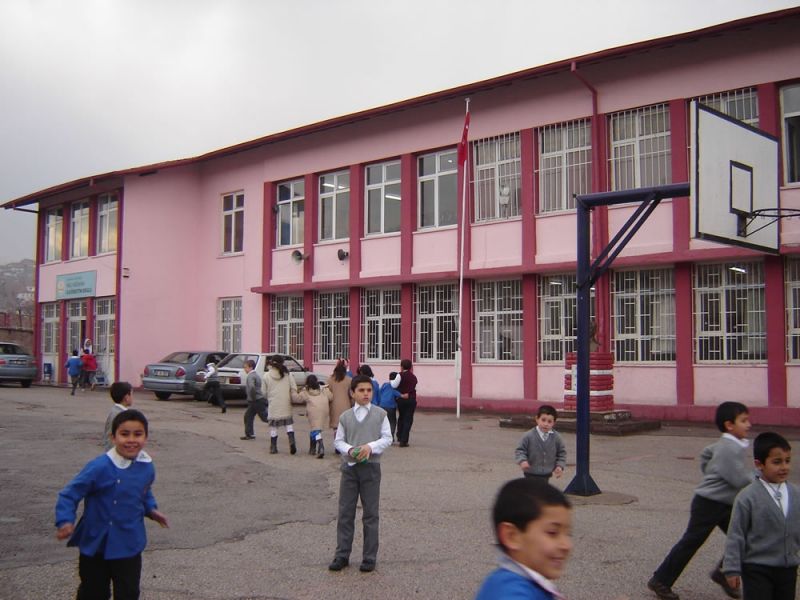 Milli Müdafaa İlkokulu 
