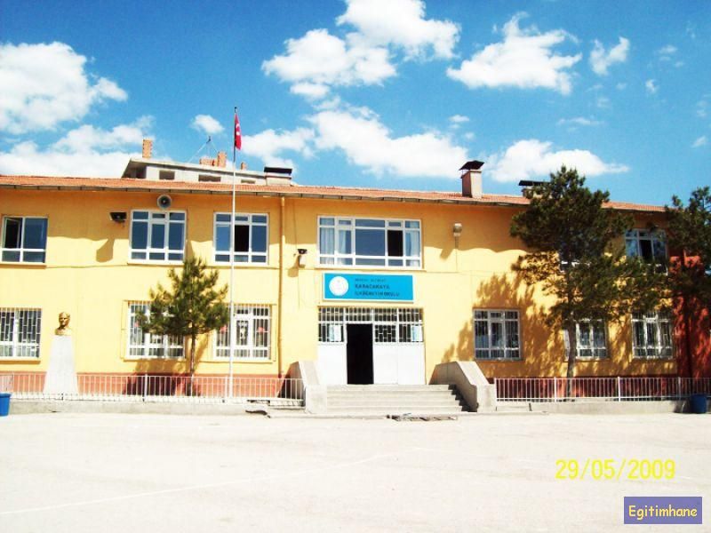 Karacakaya Ortaokulu 