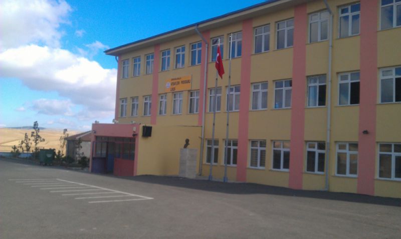 Bala Anadolu Lisesi 