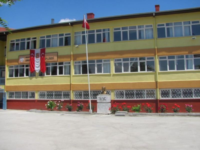 Beypazarı Anadolu İmam Hatip Lisesi 