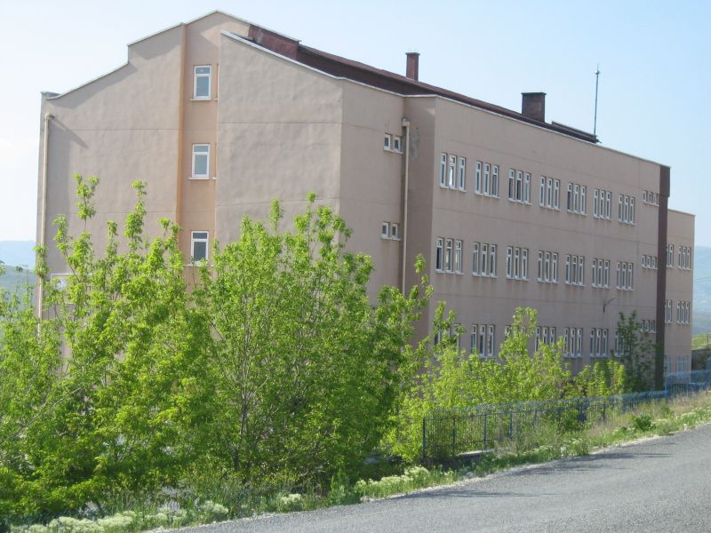 Beypazarı Nurettin Karaoğuz Vakfı Anadolu Lisesi 