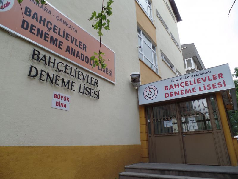 Bahçelievler Deneme Anadolu Lisesi 