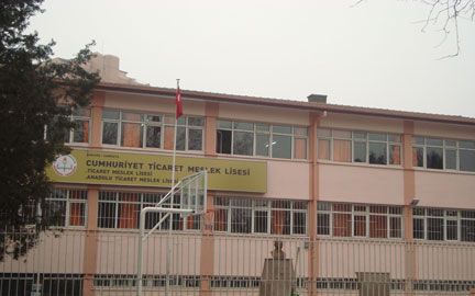 Çankaya Cumhuriyet Mesleki Ve Teknik Anadolu Lisesi 