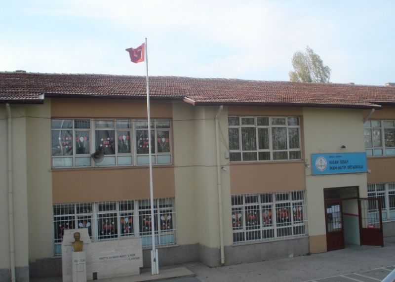 Hasan Özbay İmam Hatip Ortaokulu 