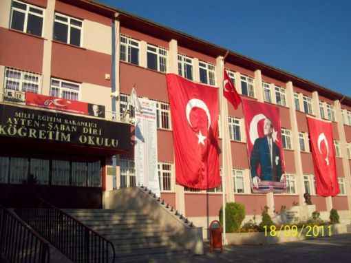 Ayten-Şaban Diri Ortaokulu 