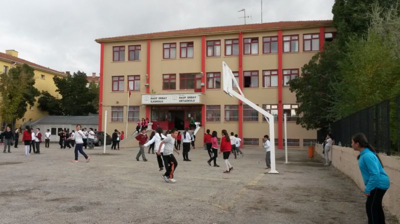 Rauf Orbay Ortaokulu 