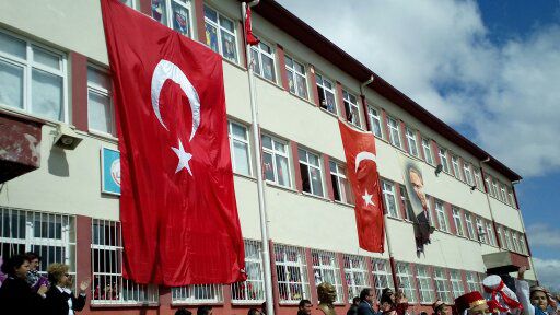 Akşemsettin Ortaokulu 