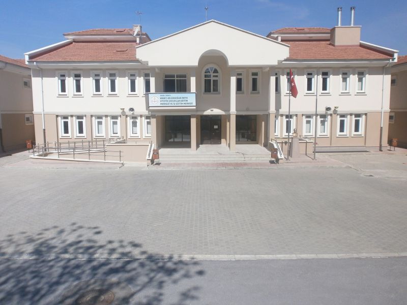 Nimet Dr. Erdoğan Meto Özel Eğitim İş Uygulama Merkezi (Okulu) 
