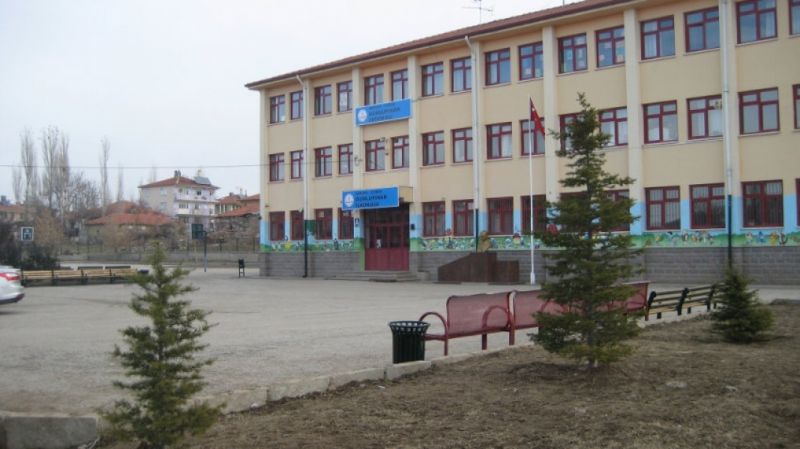Dumlupınar Ortaokulu 