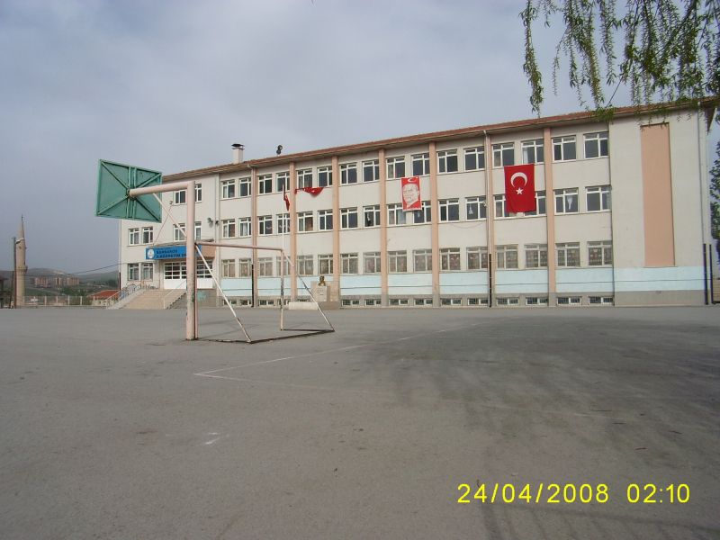 Barbaros Ortaokulu 