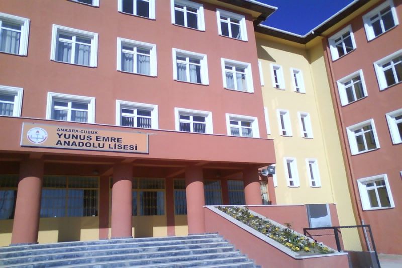 Yunus Emre Anadolu Lisesi 
