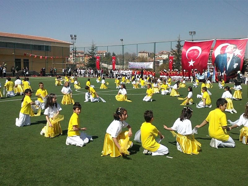 Atatürk İlkokulu 