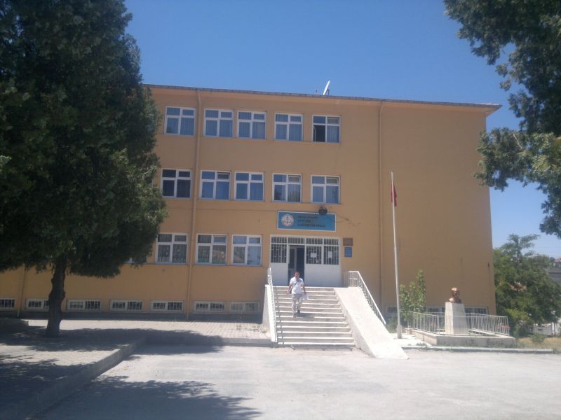 İmam Hatip Ortaokulu 