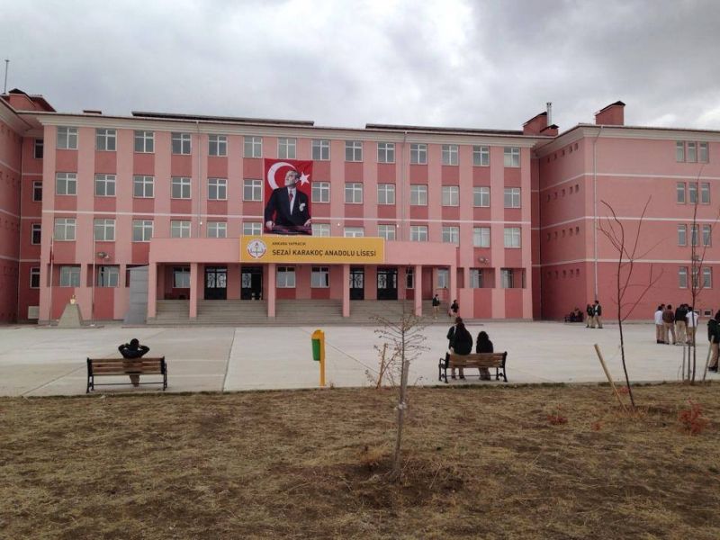 Sezai Karakoç Anadolu Lisesi 