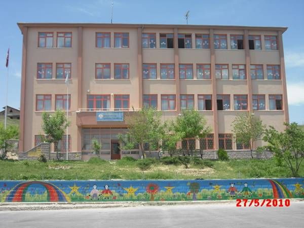 Gökçehöyük Ortaokulu 