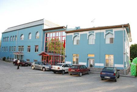 Öğretmen Evi Ve Akşam Sanat Okulu 