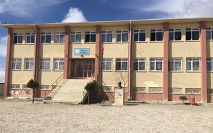 Bahçecik İlkokulu 