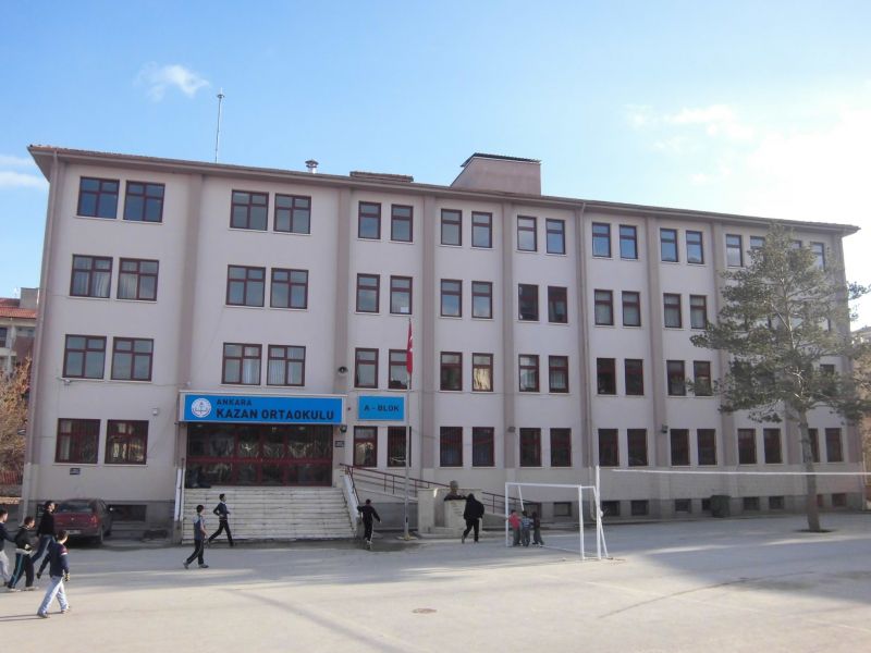 Kazan Ortaokulu 