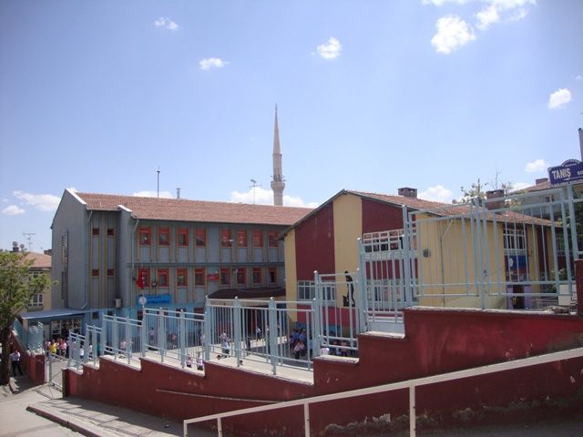 Kuyubaşı Ortaokulu 