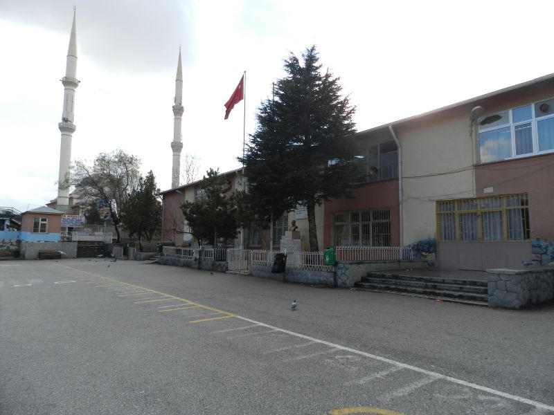 Faik Erbağı Ortaokulu 
