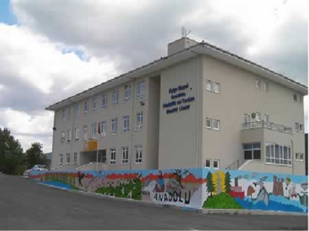 Kızılcahamam Ayşe Bezci Mesleki Ve Teknik Anadolu Lisesi 