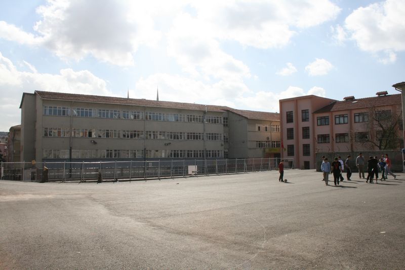 Başkent Anadolu Lisesi 