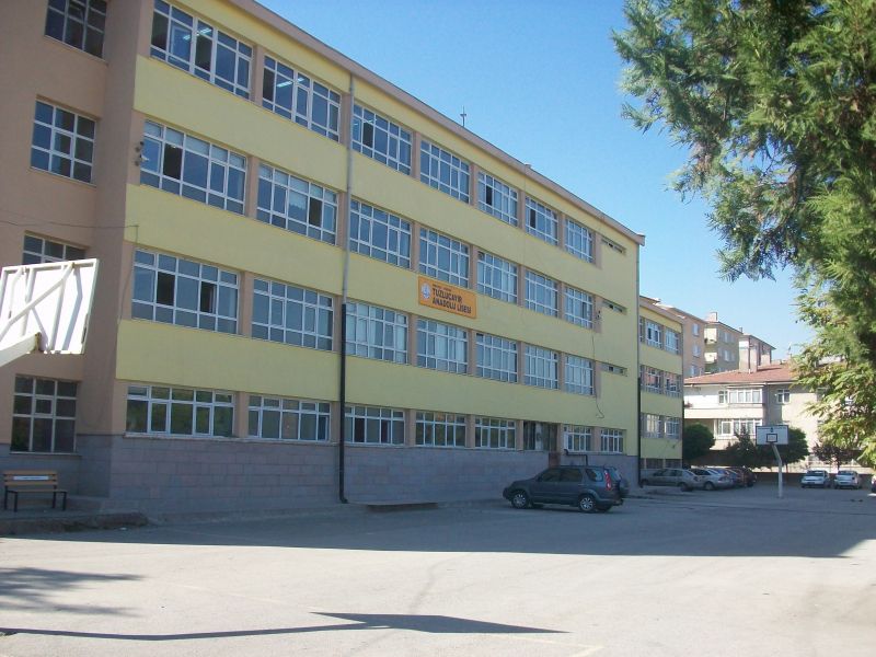 Tuzlucayır Anadolu Lisesi 