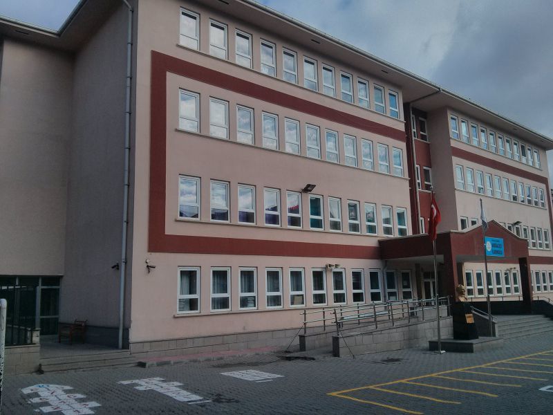 Boğaziçi İlkokulu 