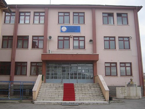 Saimekadın İlkokulu 