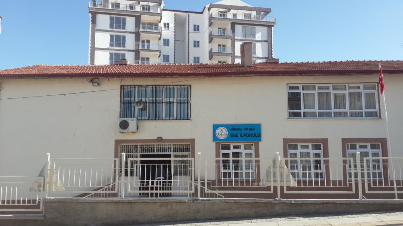 Ege İlkokulu 
